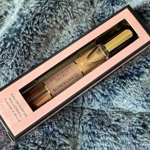 Victoria’s Secret Bombshell